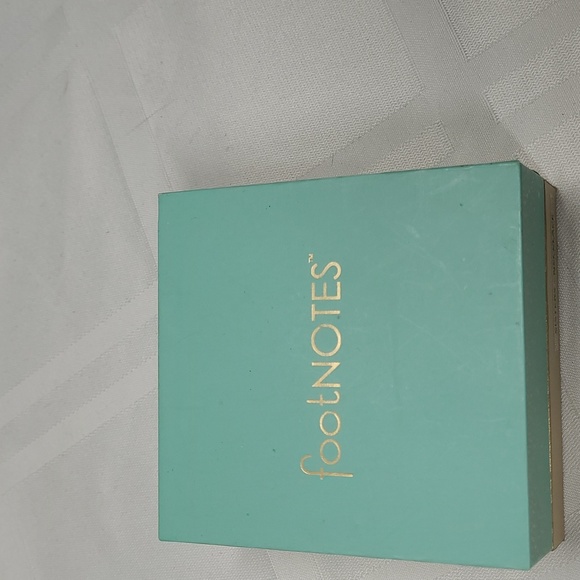 FootNotes Sterling Silver Sisters Always Necklace - Picture 4 of 7